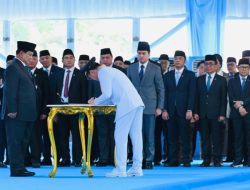 *Lantik 961 Kepala Daerah, Presiden Prabowo: Tunjukkan Kekuatan Demokrasi Indonesia*
